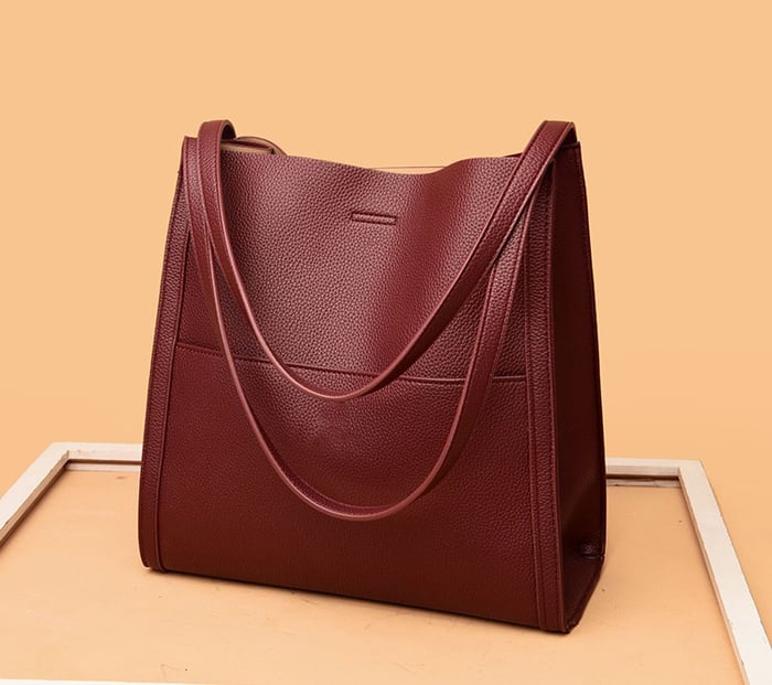 Diede | Handcrafted leather shoulder bag