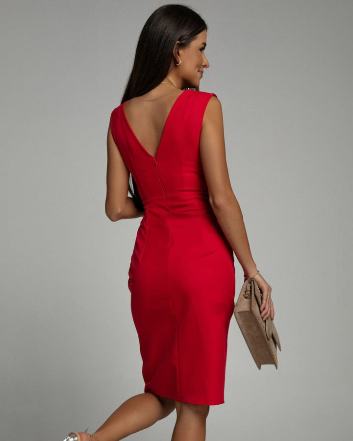 Fresia | Fitted Dress with V-neck and Slit