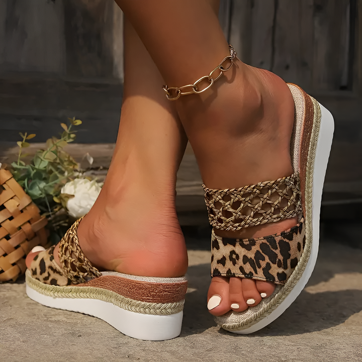 Olivia - Elegant Sandals