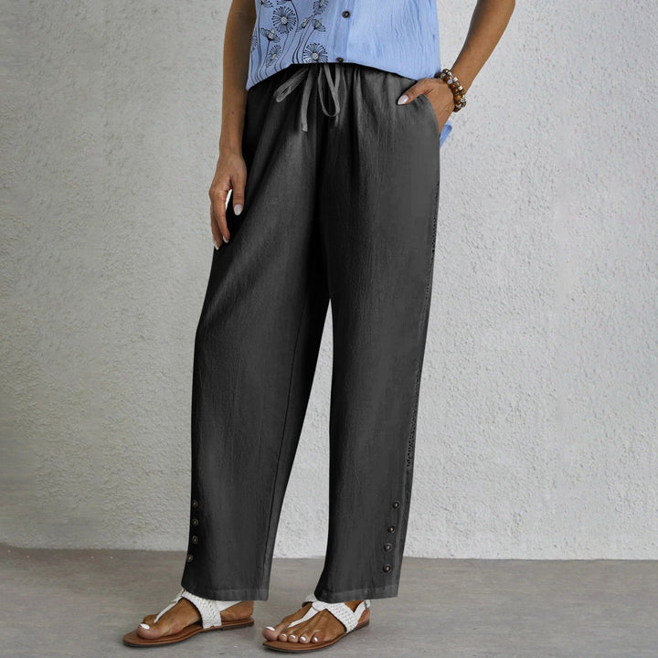 Celena | Effortless Buttoned Pants