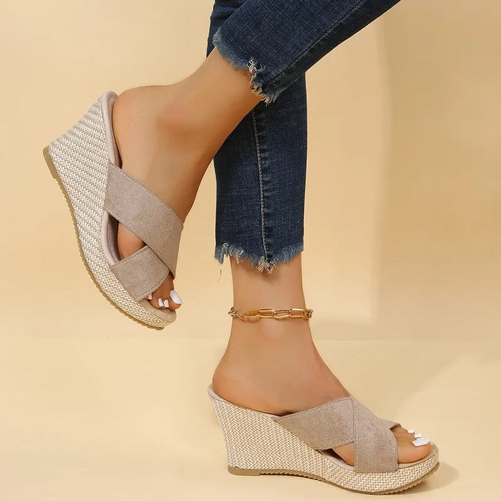 Jevie | Chic Wedge Sandals
